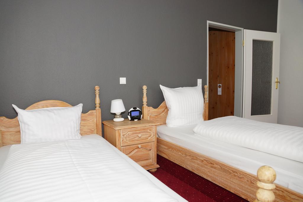 Hotel Deutsches Haus บลอมแบร์ก ภายนอก รูปภาพ